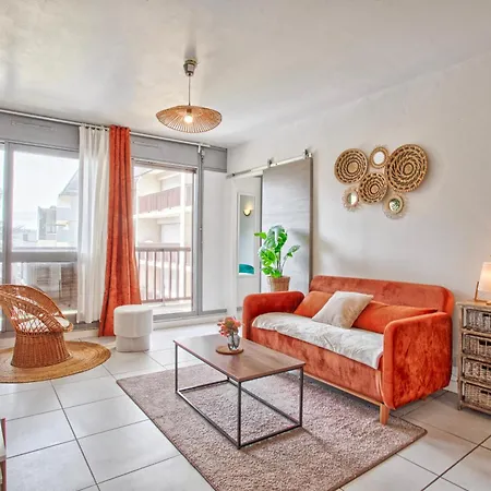 Apartmán La Fregate Piscine Terrasse Centre *