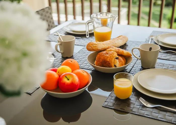 La Fregate Piscine Terrasse Centre Apartment *